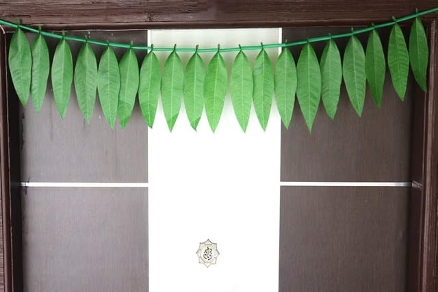 Artificial Mango Leaves Toran Bandhanwar