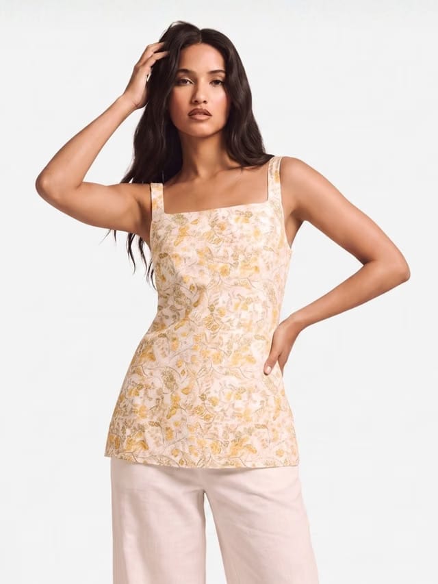 Aarohi Deep Back Kurti