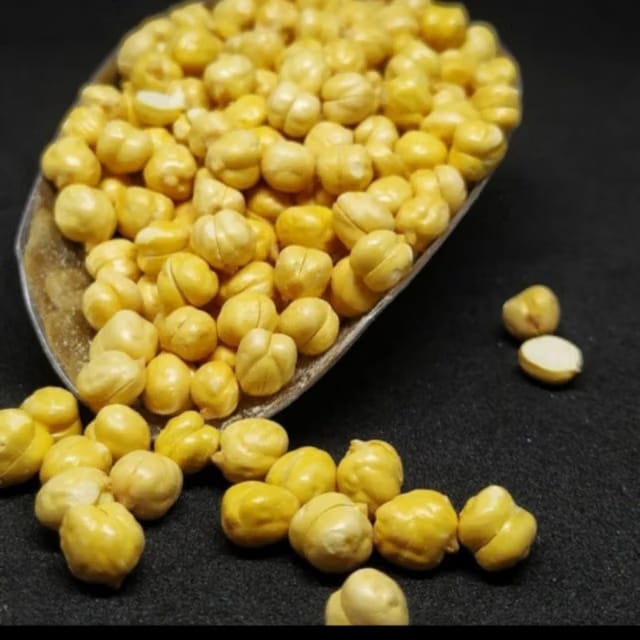 SELTOS Premium Roasted Whole Chana, Premium Desi Chickpeas, Unsalted, High Protein