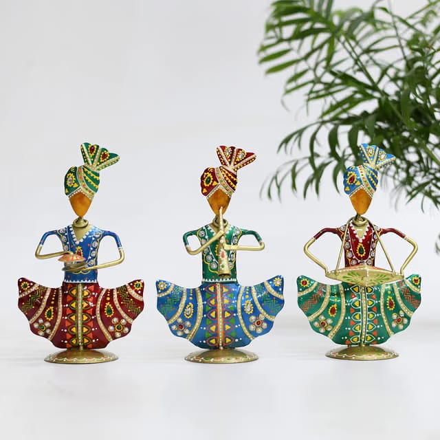 Handcrafted Showpiece