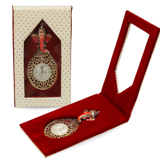 FEBTECH Decorative Ganesha with Intricate Filigree Design and Silver Plated Coin