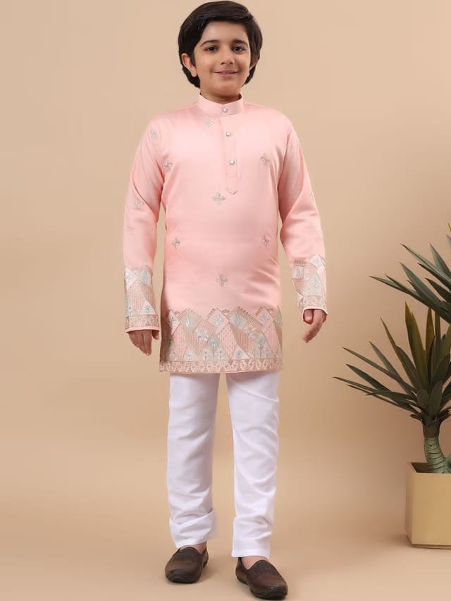 Boys Ethnic Motifs Embroidered Regular Thread Work Kurta with Pyjamas Set
