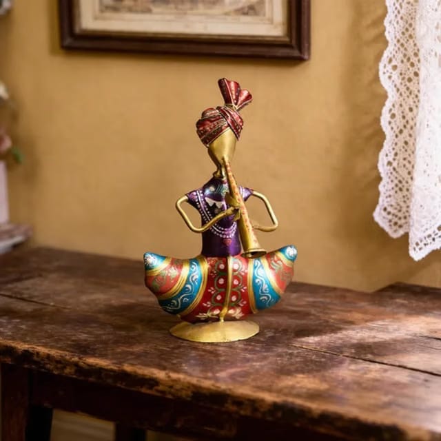 ™ Sitting Sardar Pipadi Musician Figurine Handcrafted Rajasthani Showpiece