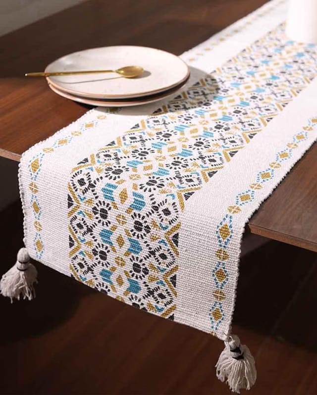 COVE & HUES Boho Chic Woven Cotton Table Runner with Tassels|Geometric Pattern|Farmhouse Style Dining Table Décor|14*72