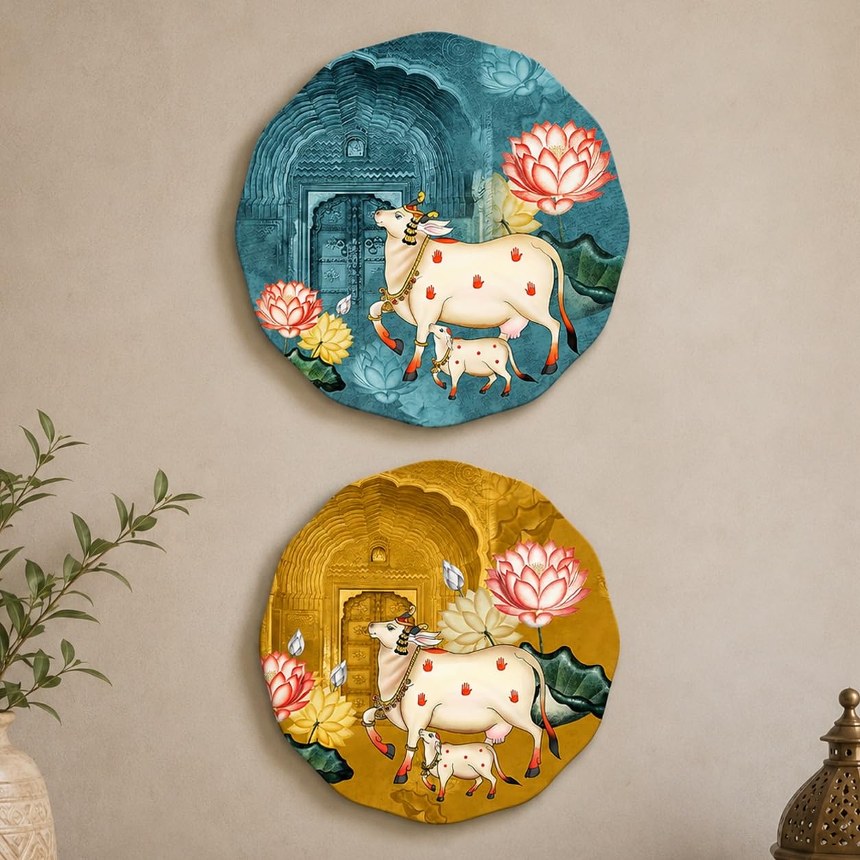 Artvibes Sacred Cow Pichwai Art Round Shape MDF Wooden Wall Decor Items