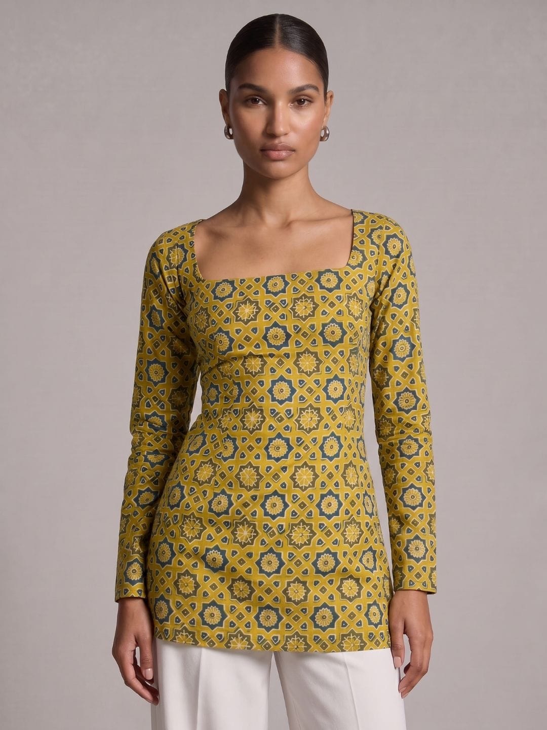 Lara Sleeved Corset Kurti