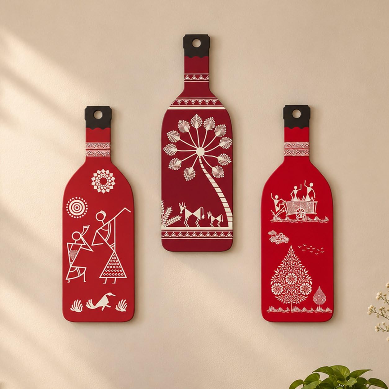 Artvibes Tribal Warli Art Decor Bottle shaped Wooden Wall Hanging