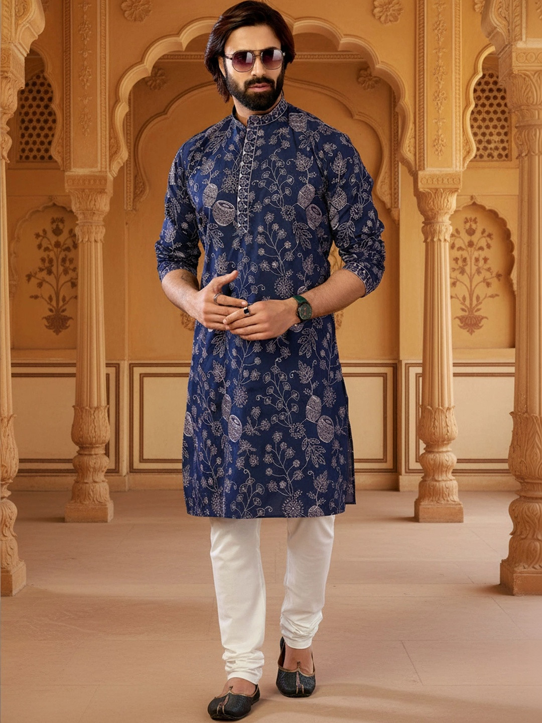 House of Pataudi Men Floral Printed Thread Work Floral Kurta