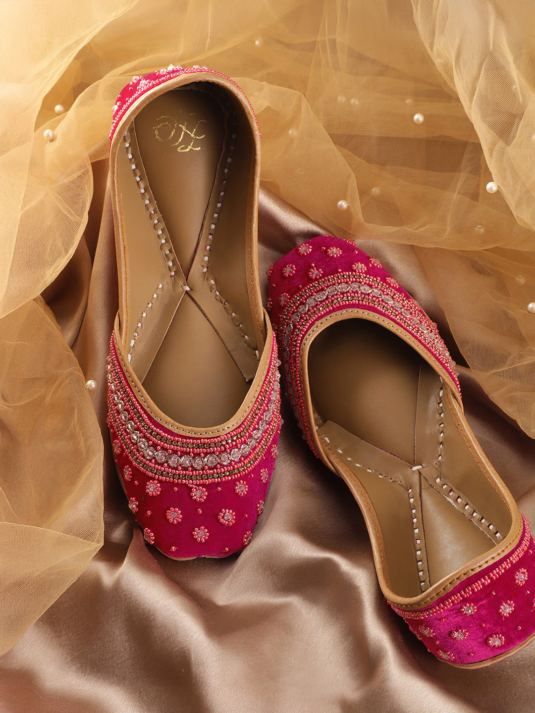 House of Pataudi Women Embellished Ethnic Mojaris