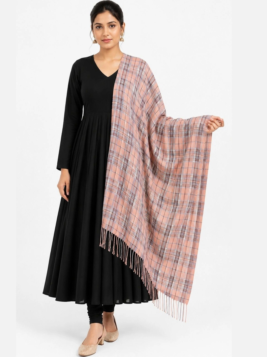 Life And Style Women Checked Printed Shawl