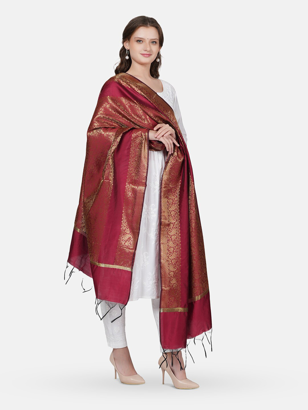 MUFFLY Ethnic Motifs Woven Design Banarasi Dupatta With Zari