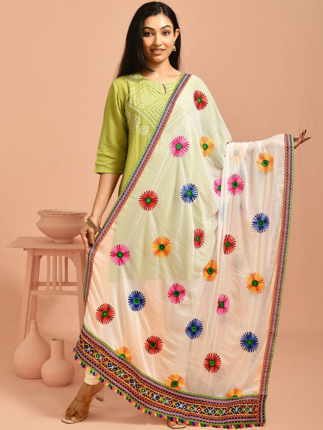 Rupeshwari Embroidered Dupatta with Phulkari