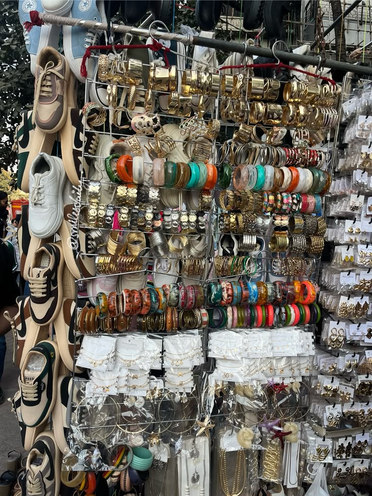 bandra stalls